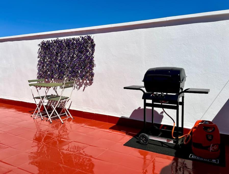 With Private Rooftop By Easytrip Apartment Málaga